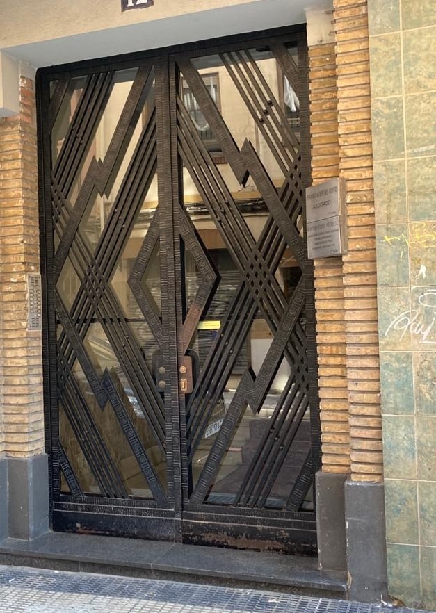 Portal diseñado por José Borobio